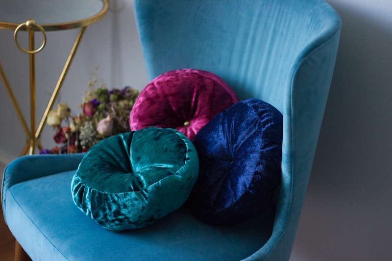 A Comprehensive Guide to Sewing with Velvet Fabric